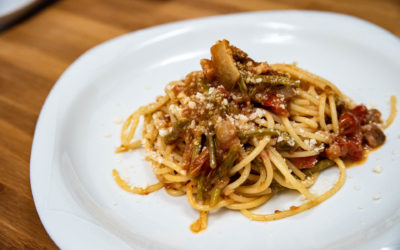 Spaghetti con asparagi selvatici
